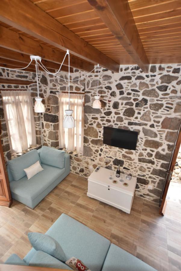 Patriko Nisyrian Guesthouse Mandrákion Exterior photo