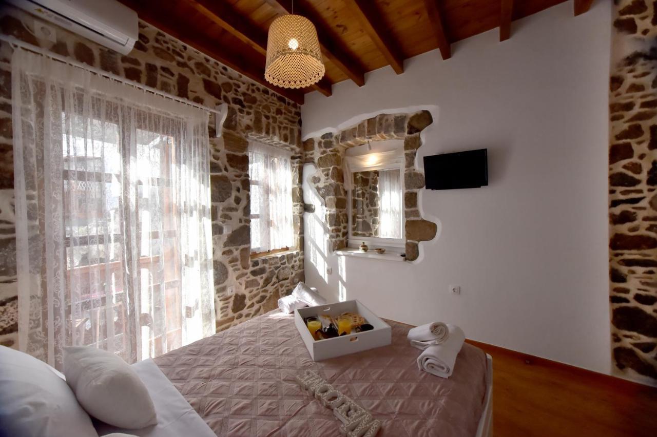 Patriko Nisyrian Guesthouse Mandrákion Exterior photo