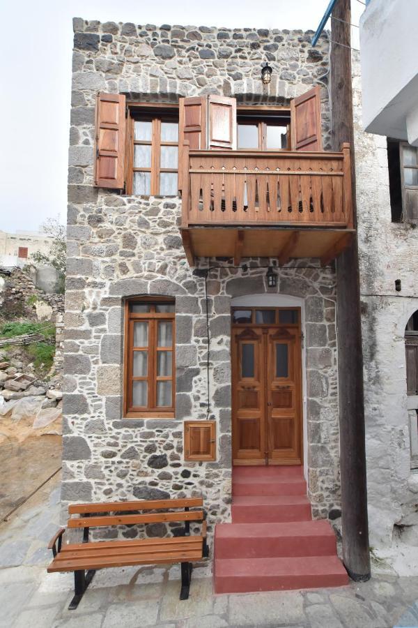 Patriko Nisyrian Guesthouse Mandrákion Exterior photo